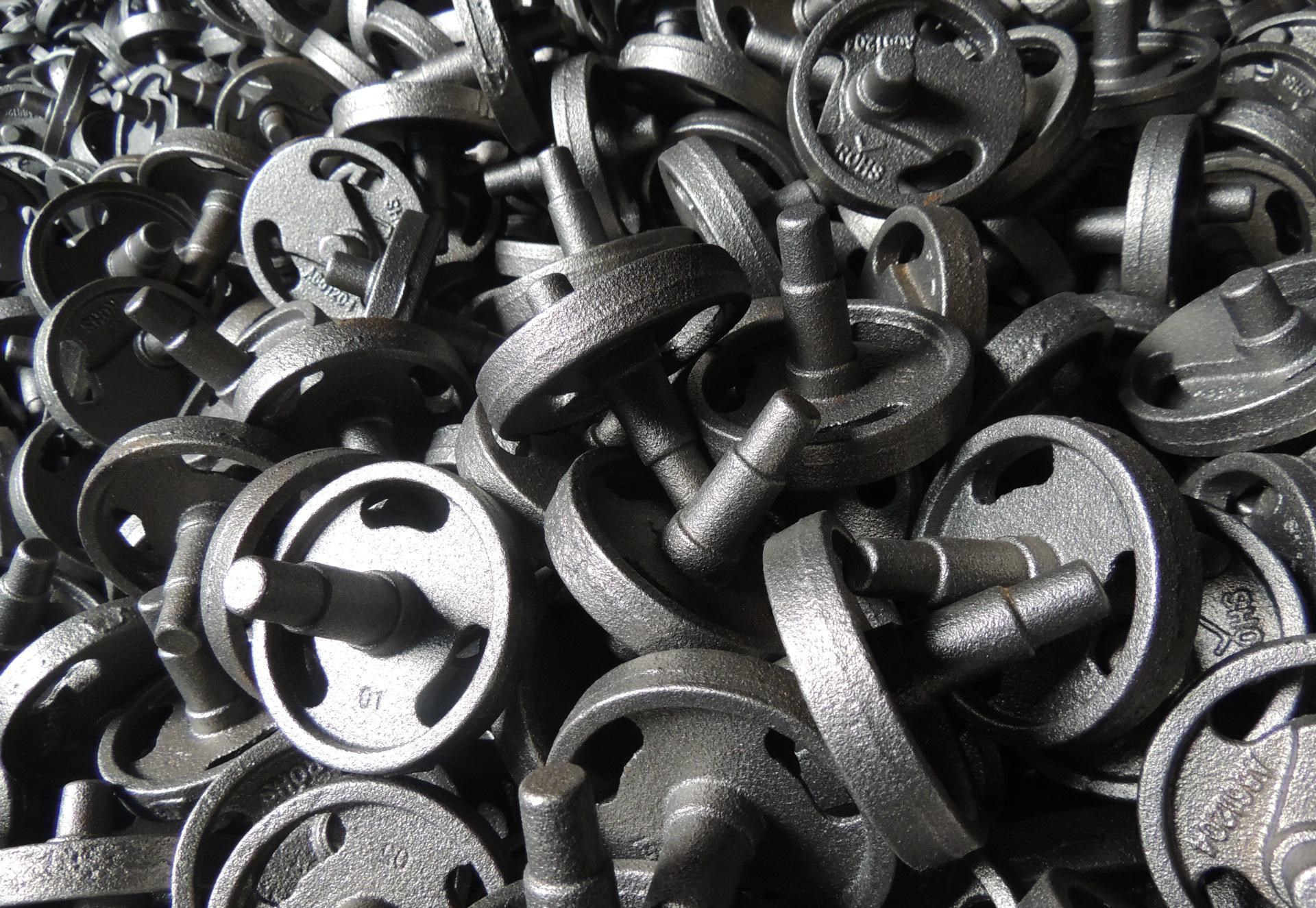 Kako se nositi s oštećenjima hladne izolacije u malim dijelovima duktilnog željeza u tankog zida?